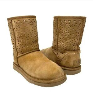 UGG Australia Classic Short Flora Perf Brown Suede Boots - Size 7